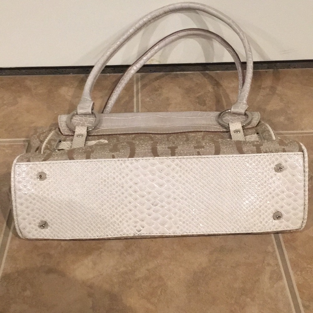 Guess Purse - Picture 3 of 5